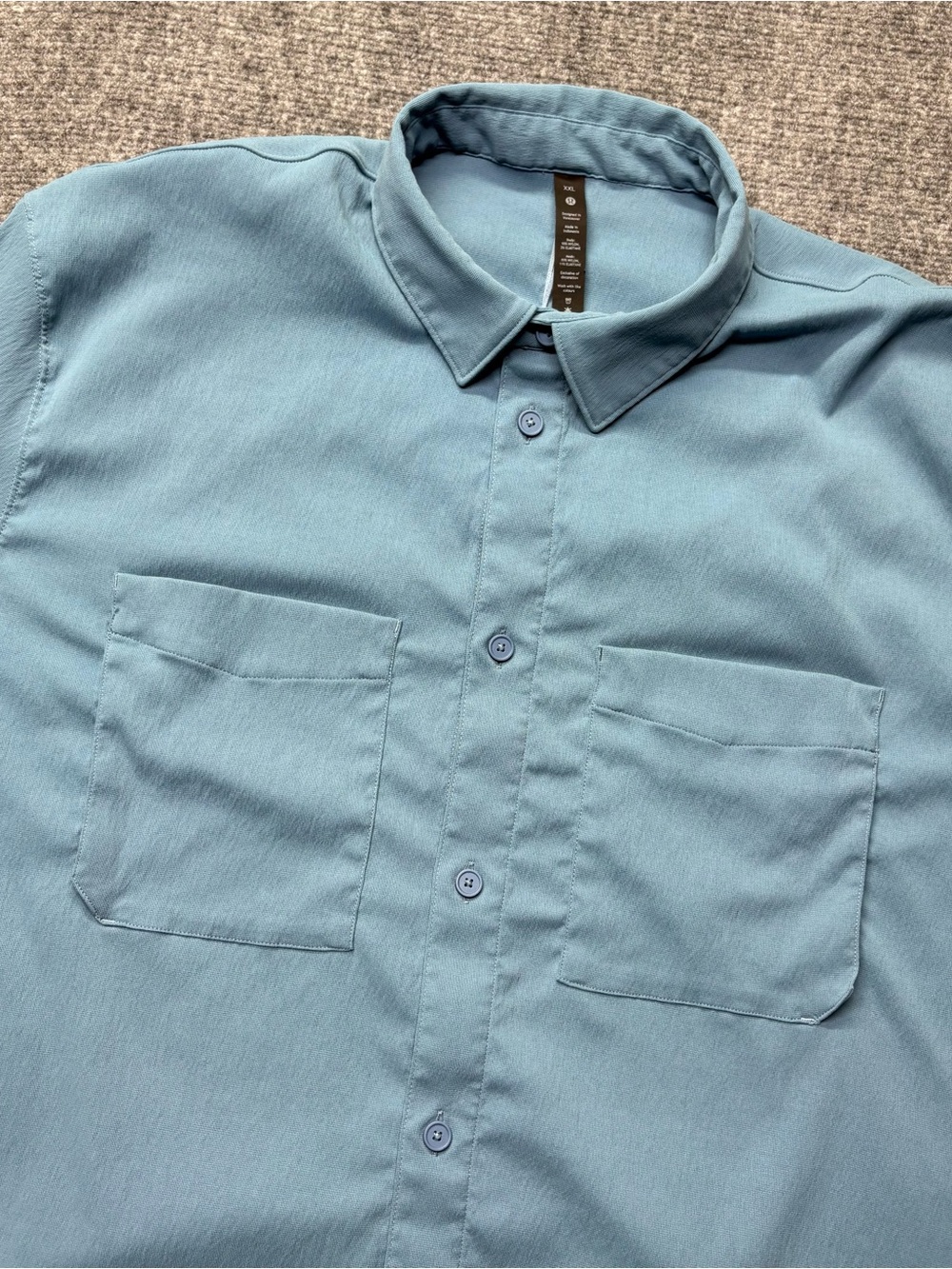 Lululemon Shirt Mens XXL Blue Relaxed Fit Button Up Short Sleeve Stretch LM3EIDS